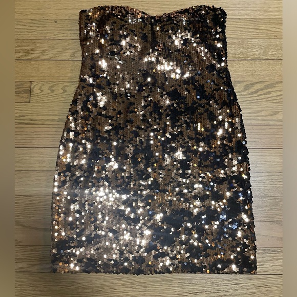 AUW Dresses Auw Black Strapless Dress W Sparkly Gold Black Sequins